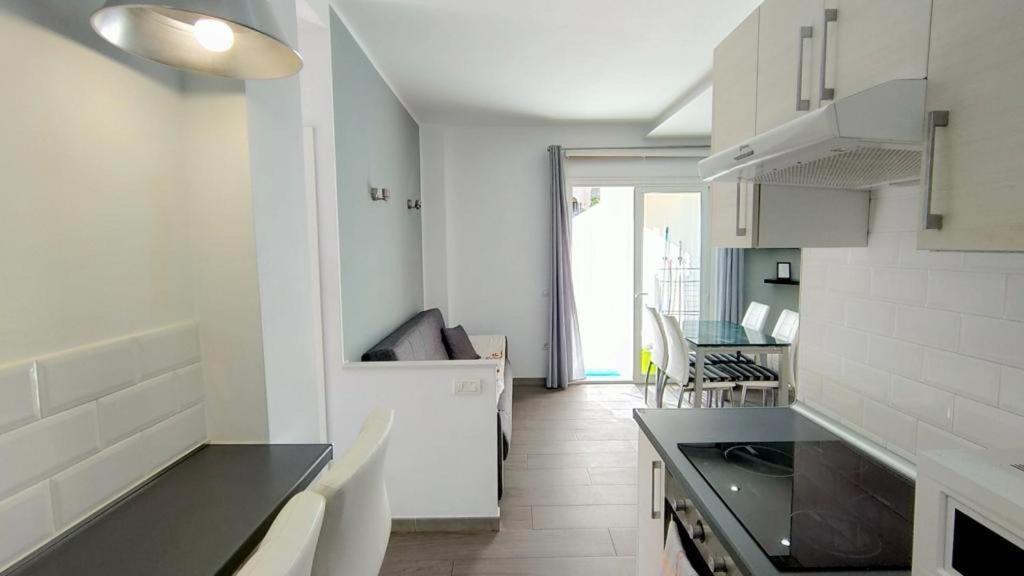 Mareverde, Bellissimo Appartamento A Due Passi Dal Mare Costa Adeje  ภายนอก รูปภาพ